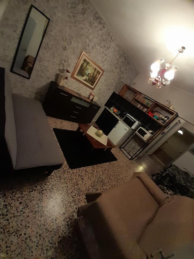 Diava Antonioy Apartment מראה חיצוני תמונה